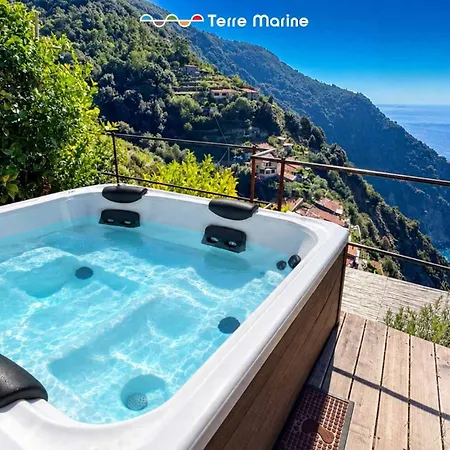 Altamare 5 Terre, Terre Marine